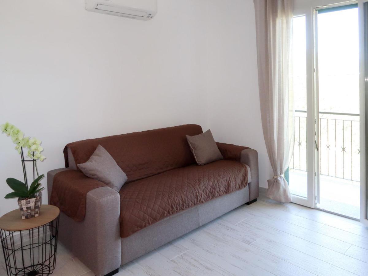 וילה נובה ד'אלבנה Apartment A Ca' Gialla - Aeg100 By Interhome מראה חיצוני תמונה